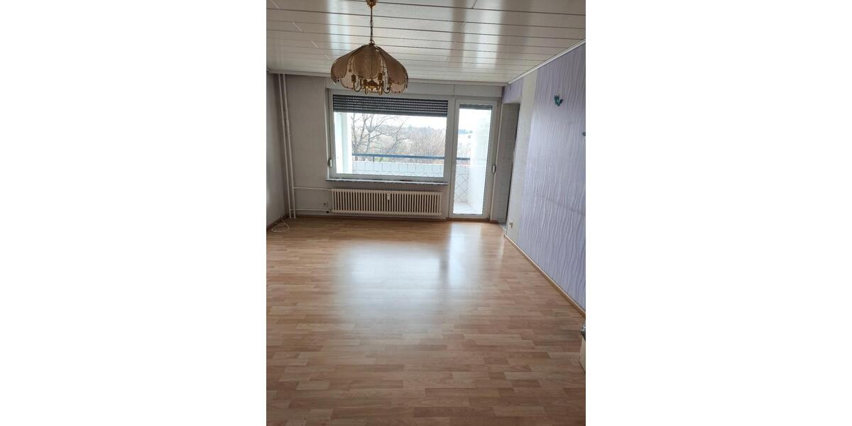 Etagenwohnung Pforzheim Eutingen - 3.5 Zimmer, 84 m&sup2;, 270.000&euro; | Angebot:25145920