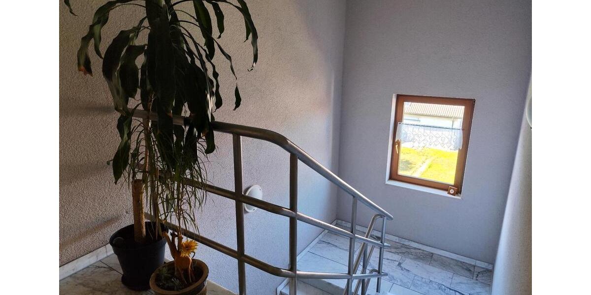 Dachgeschoßwohnung Neuenbürg - 2.5 Zimmer, 68 m&sup2;, 790&euro; | Angebot:26348666