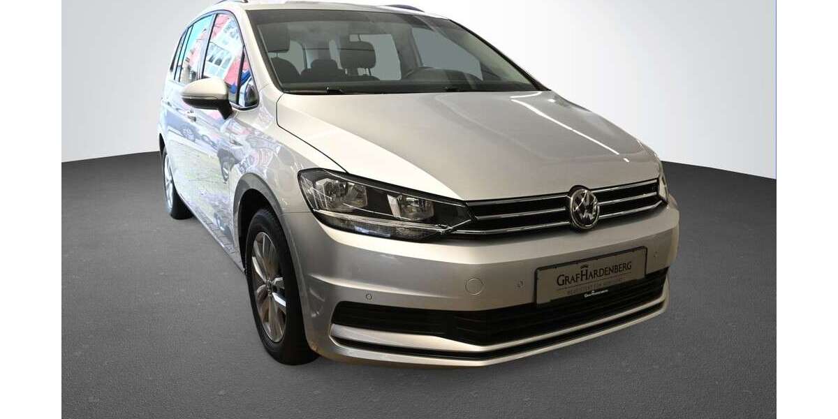 VW Touran 104.300 km 19.450 &euro; Karlsruhe 76131