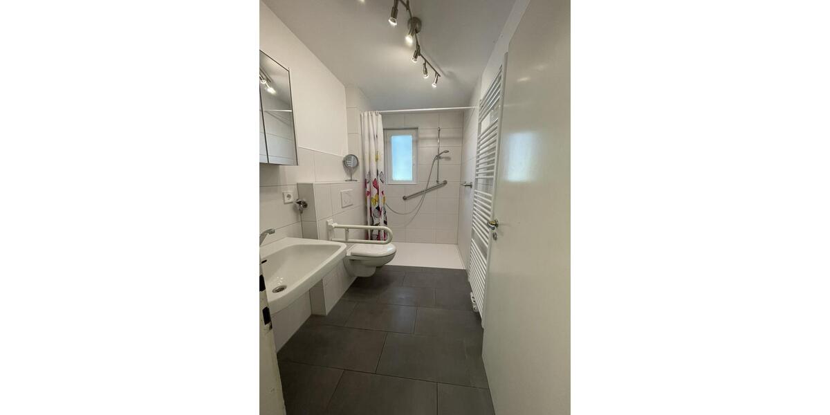 Doppelhaushälfte Mühlacker - 7 Zimmer, 120 m&sup2;, 370.000&euro; | Angebot:26406274