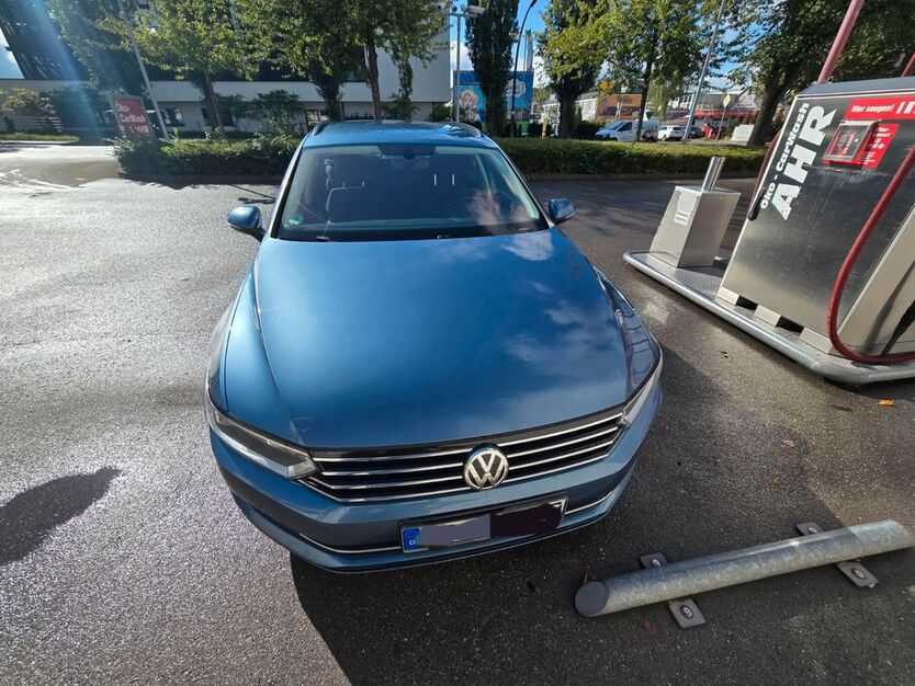 VW Passat 278.000 km 10.500 € Sindelfingen 71067