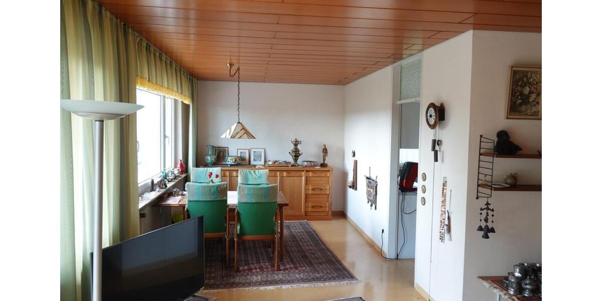 Attraktive 4,5-Zimmer Wohnung mit Garten in Pforzheim-Arlinger 4.5 zimmer