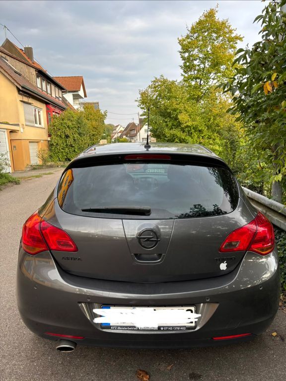 Opel Astra 247.000 km 2.599 € Sachsenheim 74343