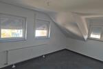 Dachgeschoßwohnung Leonberg - 3 Zimmer, 82 m&sup2;, 1.050&euro; | Angebot:26083451