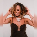 Fernanda Santana canta Divas do Brasil