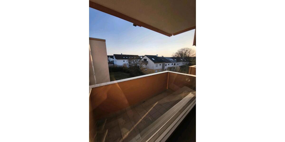 Etagenwohnung Sachsenheim - 1 Zimmer, 39 m&sup2;, 870&euro; | Angebot:25768024