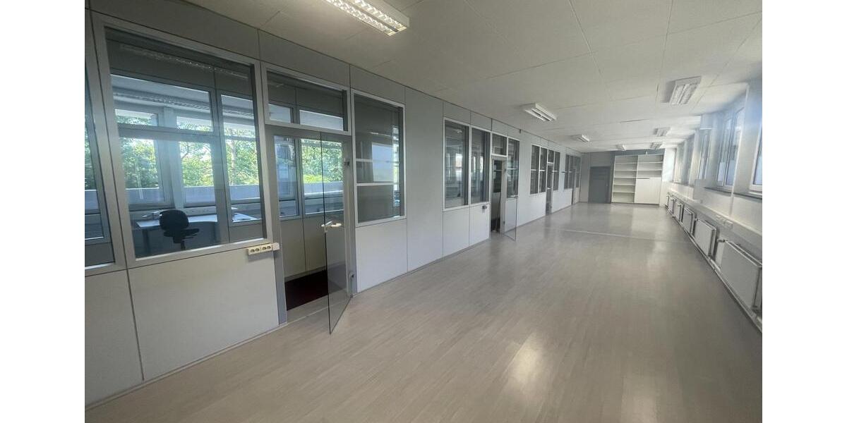 Attraktive Gewerberäume in ruhiger Waldrandlage zimmer