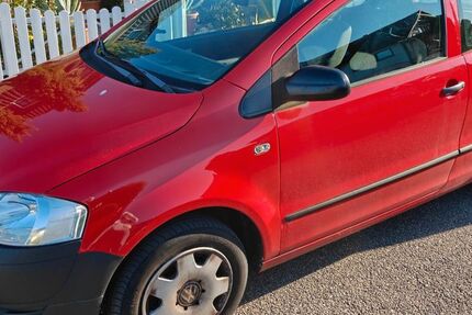VW Fox 66.400 km 2.000 &euro; Ispringen 75228