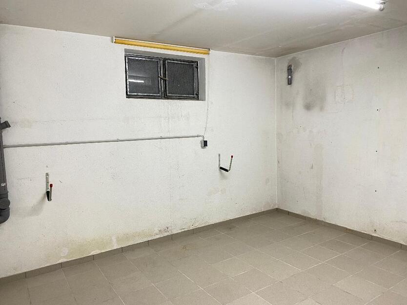 *** Großzügige 4-Zi.-Mietwohnung in Karlsdorf *** 4 zimmer