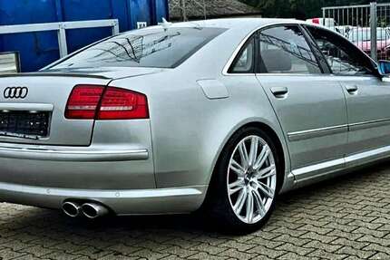 Audi A8 238.000 km 8.500 &euro; Knielingen (Karlsruhe) 76187