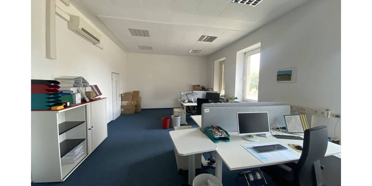 Mehrfamilienhaus, Wohnhaus Karlsruhe / Innenstadt Weststadt - 6 Zimmer, 2 m&sup2;, 19.000&euro; | Angebot:25682174