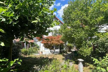 Haus Schwieberdingen - 9 Zimmer, 261 m&sup2;, 1.150.000&euro; | Angebot:27465078