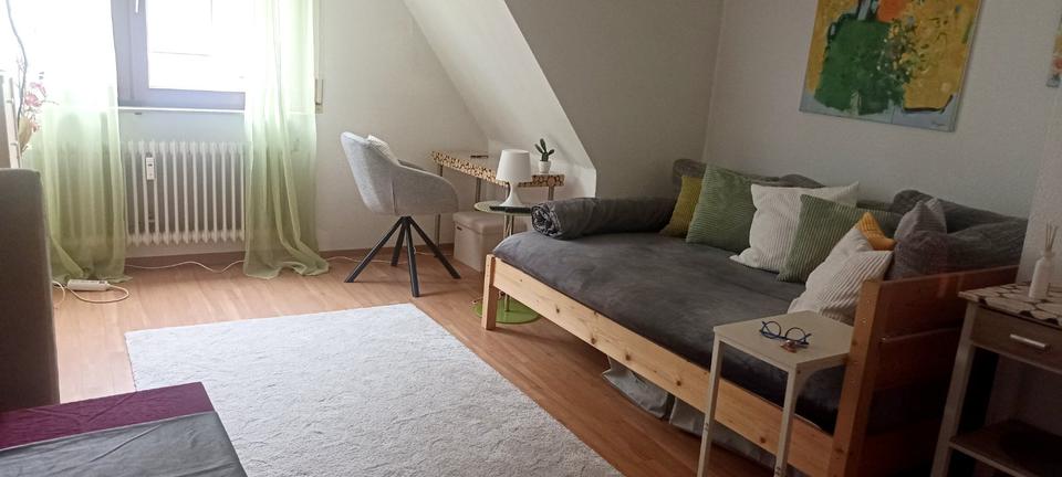 Etagenwohnung Vaihingen an der Enz - 1 Zimmer, 27 m&sup2;, 400&euro; | Angebot:25654085