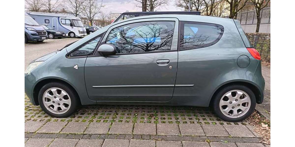 Mitsubishi Colt 142.000 km 1.000 &euro; Karlsruhe 76189