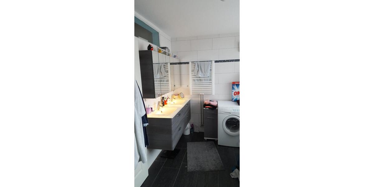 Doppelhaushälfte Birkenfeld - 9 Zimmer, 213 m&sup2;, 454.000&euro; | Angebot:26223034