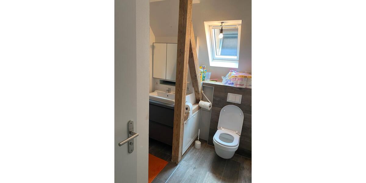 Etagenwohnung Karlsbad - 6 Zimmer, 130 m&sup2;, 470&euro; | Angebot:27604879