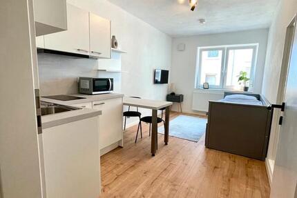 Wohnung Karlsruhe Südstadt - 1.5 Zimmer, 25 m&sup2;, 770&euro; | Angebot:25376694
