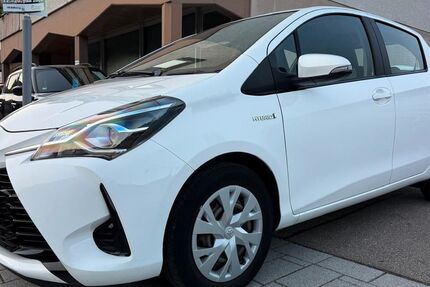 Toyota Yaris 48.660 km 15.199 &euro; Bad Wildbad 75323