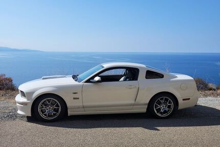 Ford Mustang 93.500 km 22.900 &euro; Eberdingen-Hochdorf 71735