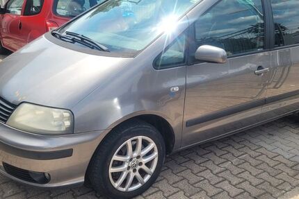 Seat Alhambra 256.015 km 800 &euro; Karlsruhe 76189