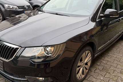 Skoda Superb 208.000 km 6.898 € Bietigheim-Bissingen 74321