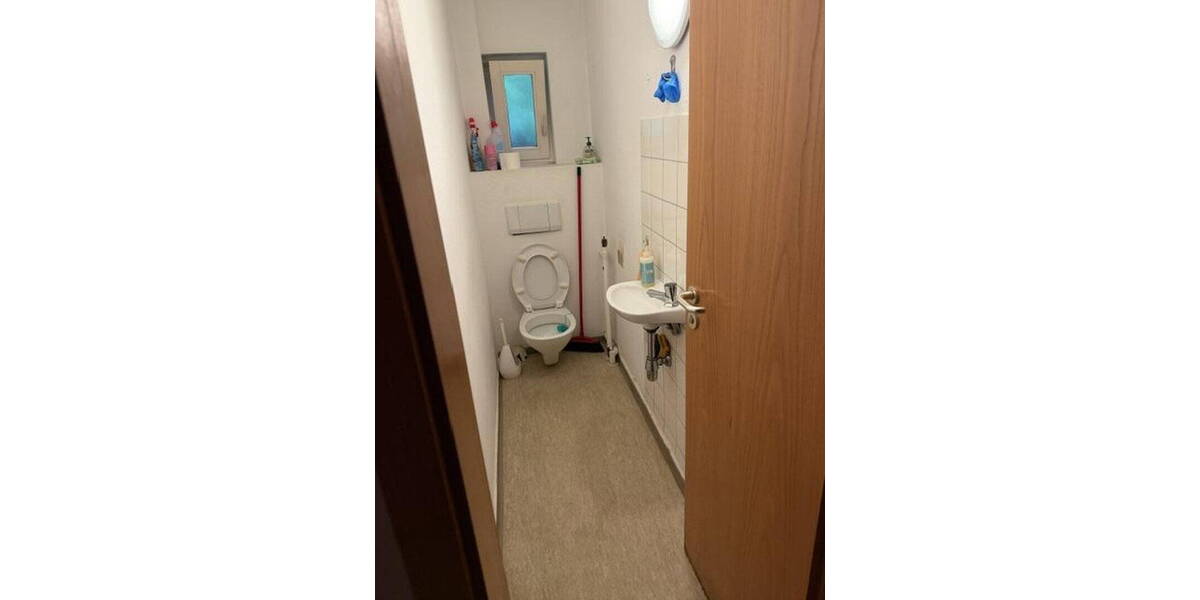 Mehrfamilienhaus, Wohnhaus Neuenbürg - 8 Zimmer, 214 m&sup2;, 249.000&euro; | Angebot:26486637