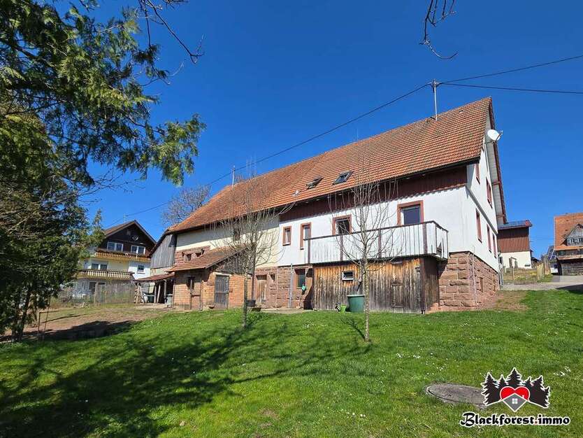 Haus zum Kaufen in Ebhausen 295.000 € 183 m²