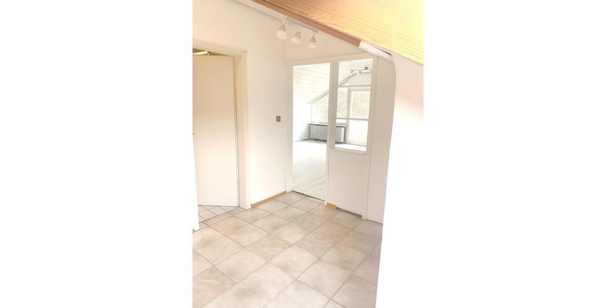 Dachgeschoßwohnung Bad Liebenzell - 1.5 Zimmer, 54 m&sup2;, 125.000&euro; | Angebot:26190048