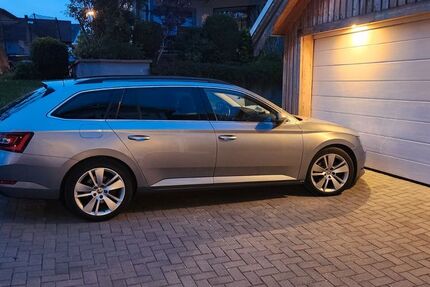 Skoda Superb 248.000 km 12.400 &euro; Neuweiler 75389