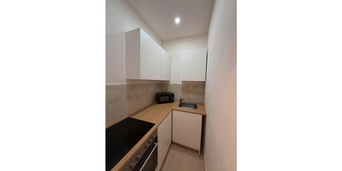 Etagenwohnung Pforzheim Weststadt - 1 Zimmer, 15 m&sup2;, 530&euro; | Angebot:25175371