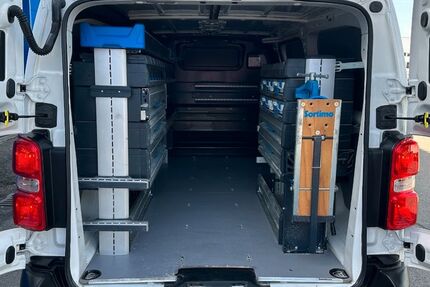 Opel Vivaro 93.629 km 16.900 &euro; Sindelfingen 71065