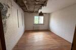 Potenzial ohne Ende! Großes Einfamilienhaus mit Werkstattgebäude, Garage & Garten