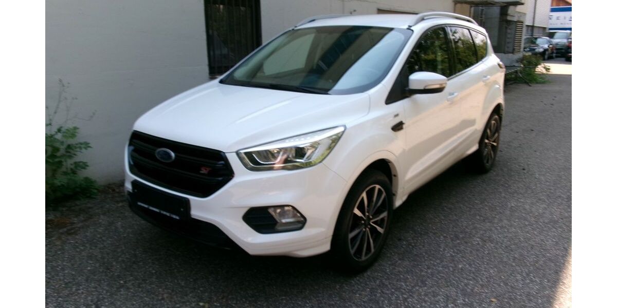 Ford Kuga 95.000 km 11.490 &euro; Leonberg 71229