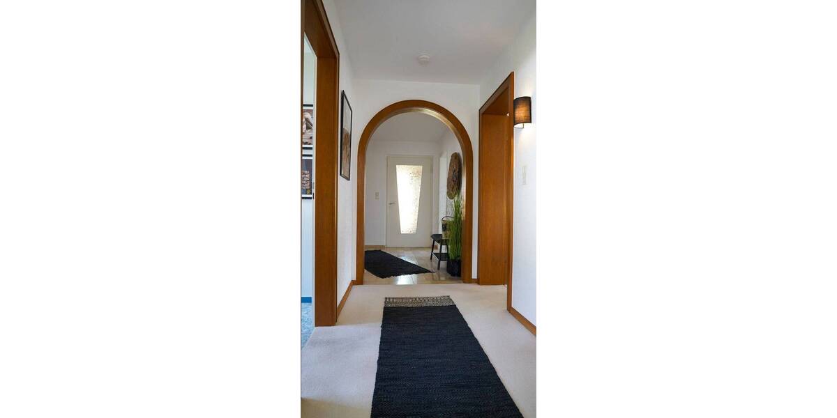 Mehrfamilienhaus, Wohnhaus Engelsbrand Grunbach - 7 Zimmer, 212 m&sup2;, 445.000&euro; | Angebot:25909412