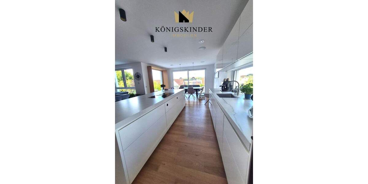 Einfamilienhaus Renningen Malmsheim - 9 Zimmer, 317 m&sup2;, 1.550.000&euro; | Angebot:25677280