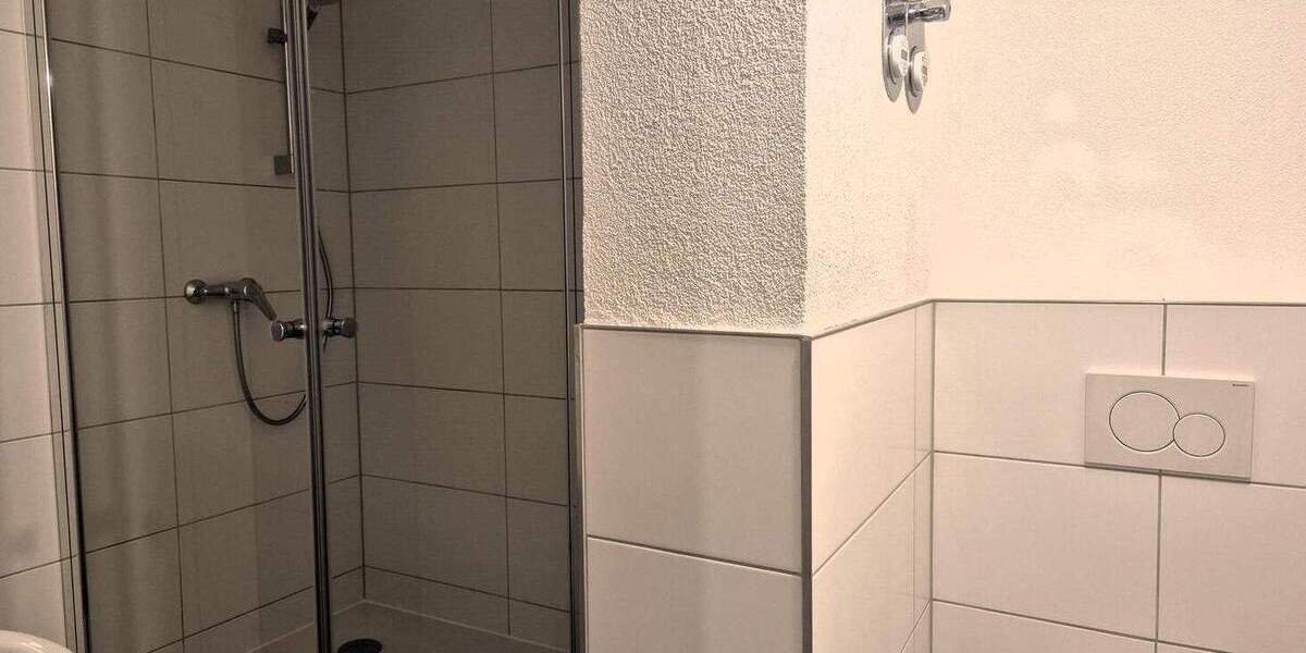 Sanierte 2,5-Zimmer-Wohnung in Rintheim 2 zimmer