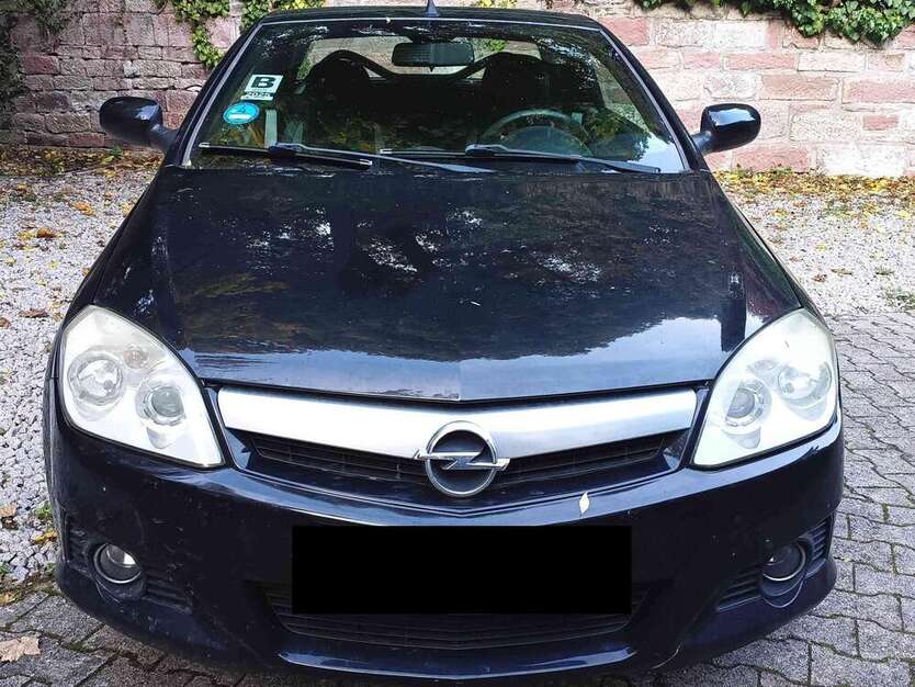 Opel Tigra 169.000 km 800 € Bad Herrenalb 76332