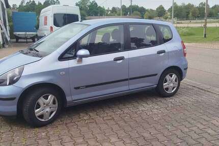 Honda Jazz 85.000 km 4.100 &euro; Neubulach 75387