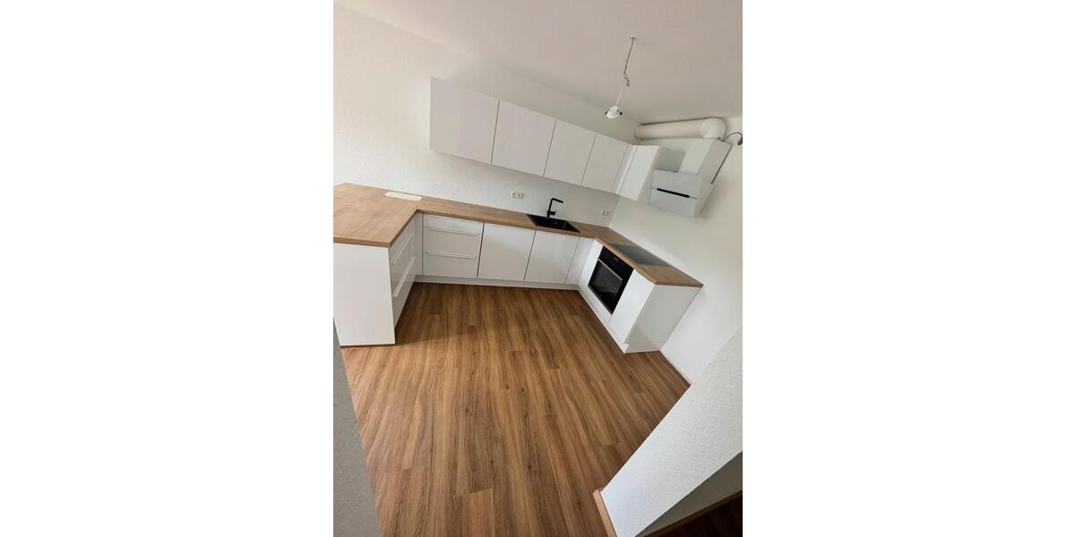 Einfamilienhaus Ispringen - 4 Zimmer, 110 m&sup2;, 1.500&euro; | Angebot:26391914