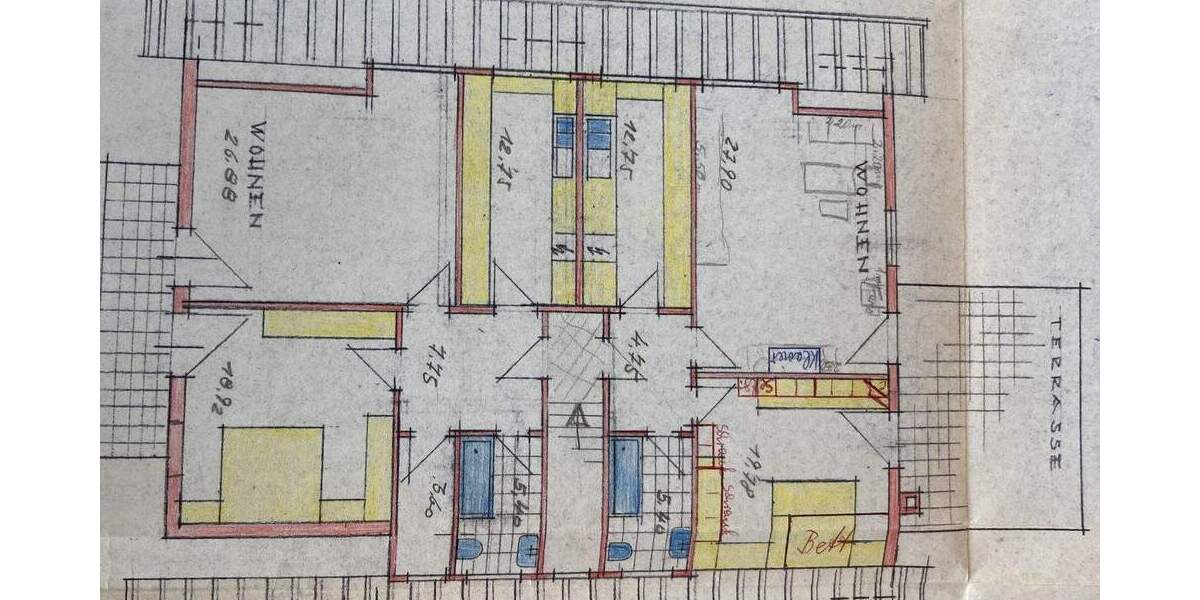 freistehendes gepflegtes 3-Familienhaus mit Doppelgarage 9 zimmer