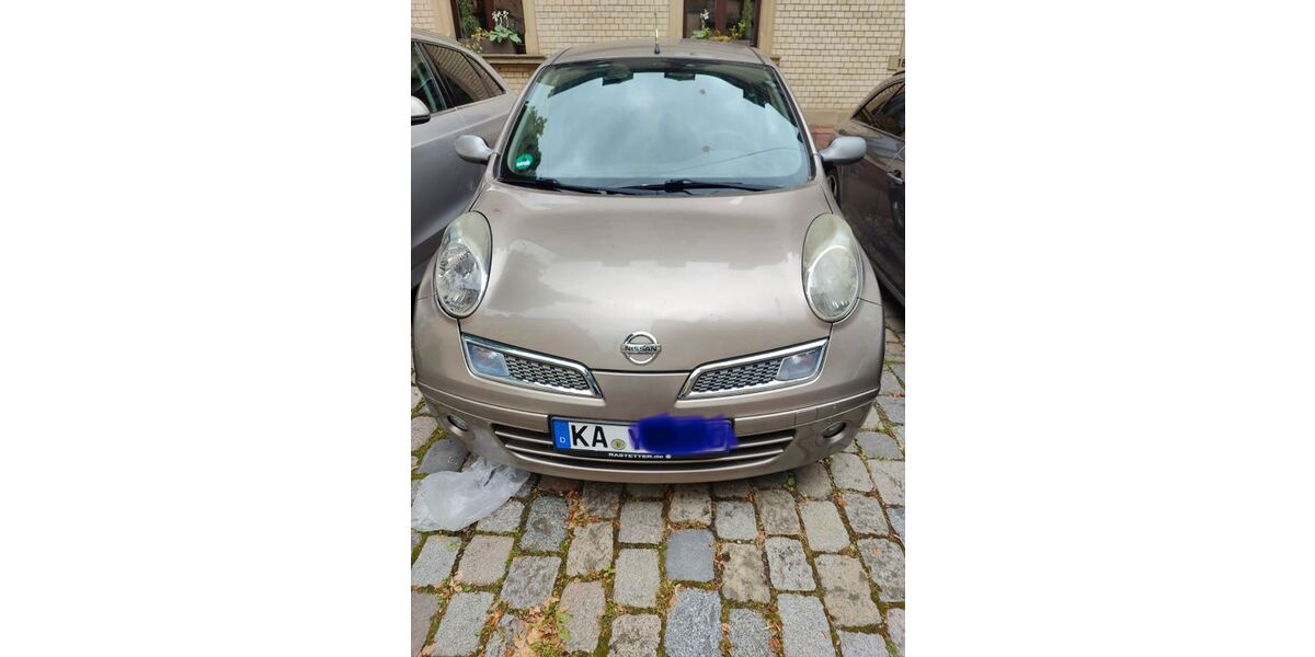 Nissan Micra 250.000 km 1.450 &euro; Karlsruhe 76137