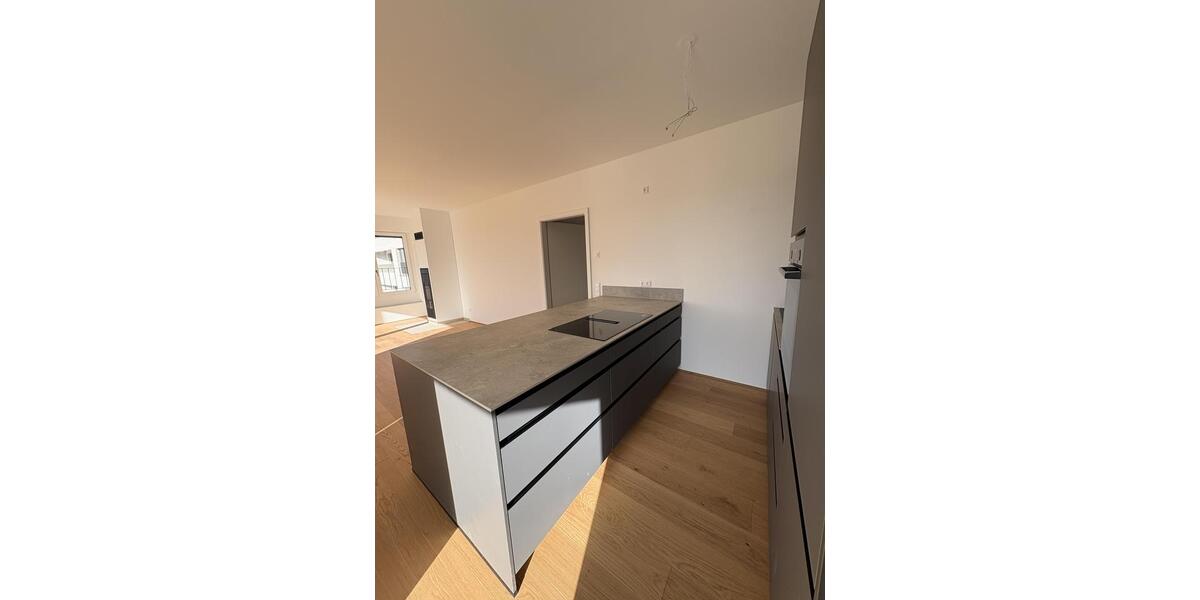Einfamilienhaus Leonberg - 3 Zimmer, 99 m&sup2;, 2.083&euro; | Angebot:23712851
