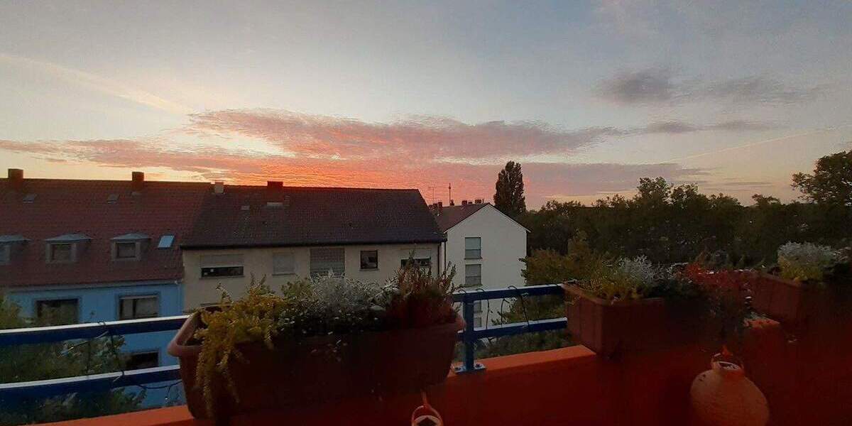 Etagenwohnung Karlsruhe Oststadt - 3 Zimmer, 72 m&sup2;, 349.000&euro; | Angebot:25760399