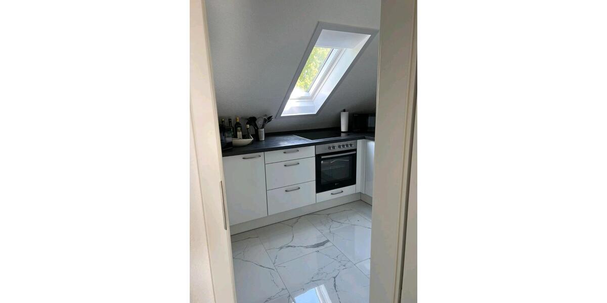 Dachgeschoßwohnung Ditzingen - 2 Zimmer, 42 m&sup2;, 220.000&euro; | Angebot:26408549