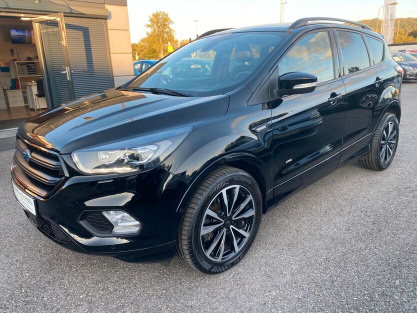 Ford Kuga 142.000 km 15.950 € Niefern bei Pforzheim 75223