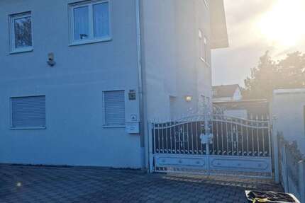 Haus Pforzheim Nordstadt - 7 Zimmer, 161 m&sup2;, 535.000&euro; | Angebot:26185957