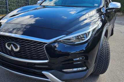 INFINITI QX30 150.000 km 12.800 &euro; Malsch 76316