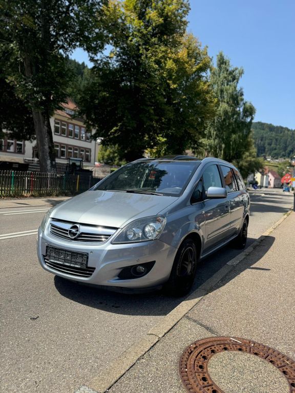 Opel Zafira 181.000 km 5.000 € Unterreichenbach 75399
