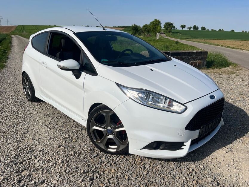 Ford Fiesta 168.800 km 6.990 € Eppingen 75031
