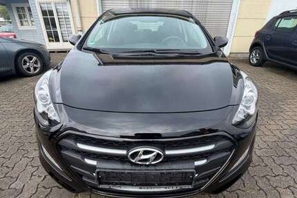 Hyundai i30 73.000 km 8.999 &euro; Pforzheim 75179